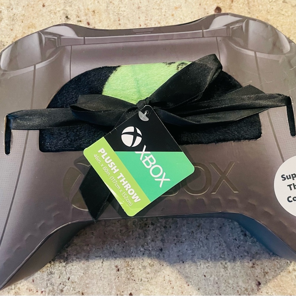 Xbox Throw Blanket with Game Controller Gift Box - Plush Throw (New)